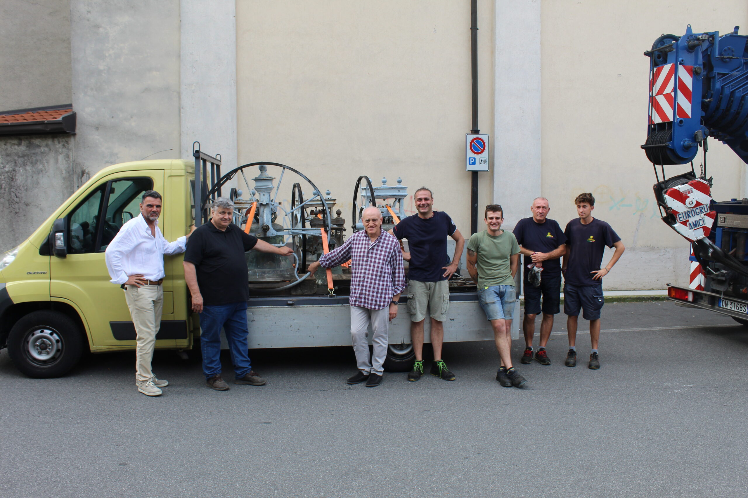 Seregno Rimosse Per Un Restauro Le Campane Del Santuario Dei Vignoli