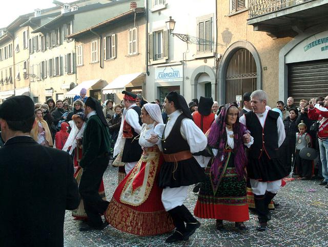 Carnevale degli anzianiin Borgo Santa Caterina