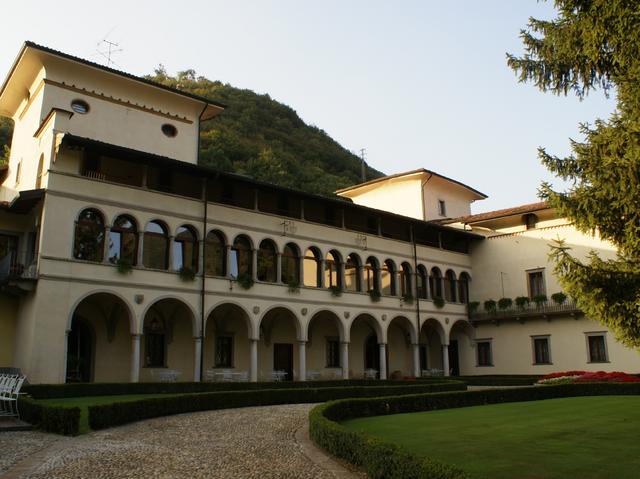 A Clanezzola fiera degli sposi