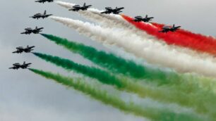 Weekend all’insegna degli alpiniCon la sfilata le frecce tricolori