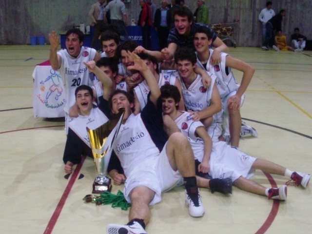 Basket, Under 19 Aurora Desiosi laureano campioni regionali