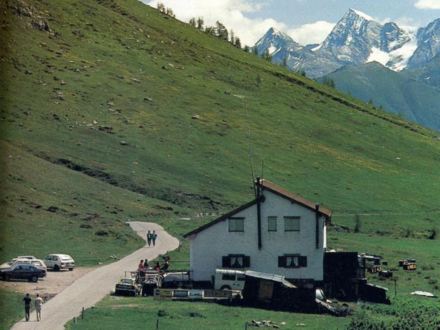 Con Orobie di giugno   tra Val di Scalve e Val Seriana