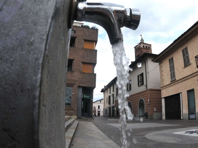 Senago, borseggiatori in azioneal mercato: tre donne nel mirino