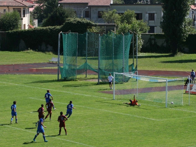 Calcio, Serie D: il Seregnocade contro il Vigevano