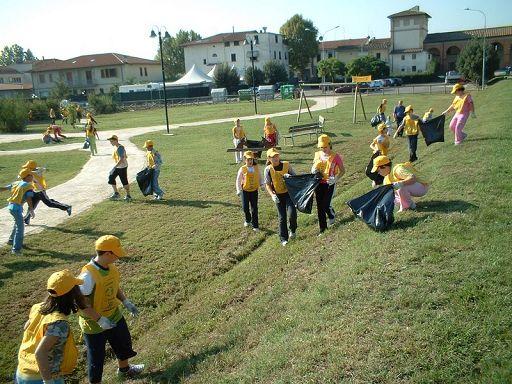 Sabato 17 torna Puliamo il mondoMonza punta sulle piste ciclabili