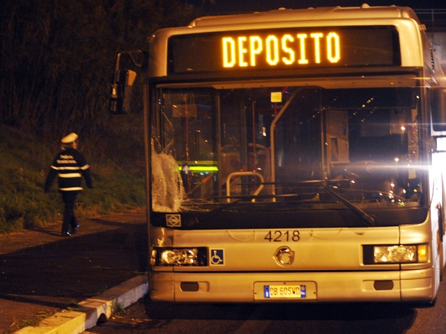 Monza e Brianza: da lunedì 14tagli alle corse serali dei bus