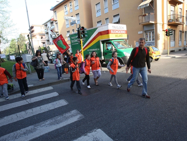 Da lunedì tutti a scuola a piediA Monza Pedibus per 6mila alunni