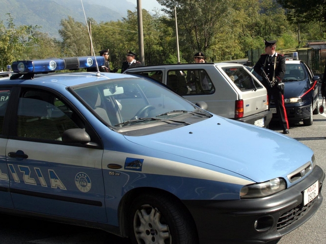 Minore abbandonato alla poliziaAperto fascicolo contro ignoti