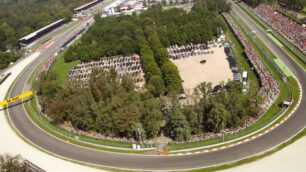 L’autodromo compie 90 anniA Monza i giocatori del Milan