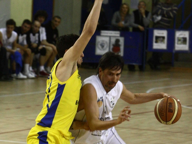 Kenfoster Monza vince a CaorleBasket, playout chiusi e salvezza