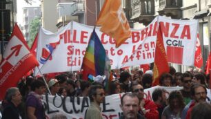 Monza, sciopero della Cgil:in corteo oltre duemila persone