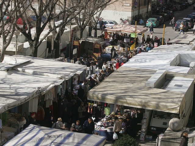 Monza, commercianti e ambulantivs l’emendamento sposta-mercato