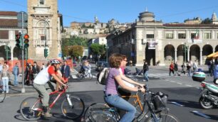 Bergamo in biciDomenica con Aribi