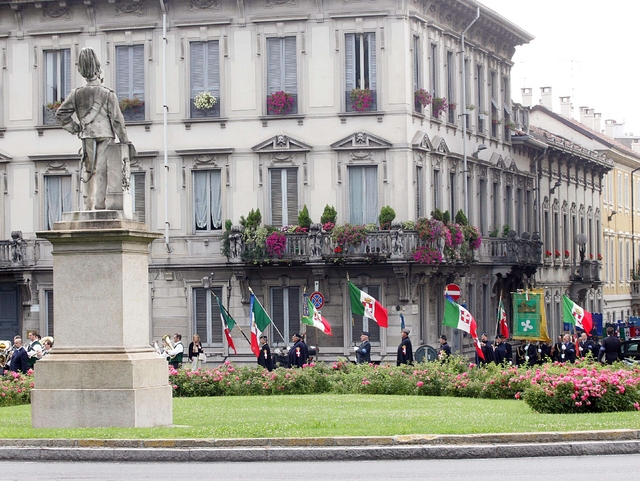 Monza, monarchici per Umberto IC’è la Repubblica, reggia off limits