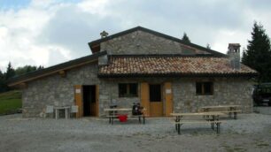 Le passeggiate proposte dal CaiSi va alla baita rifugio Monte Alto