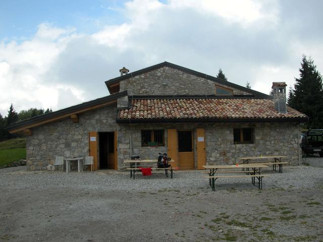 Le passeggiate proposte dal CaiSi va alla baita rifugio Monte Alto