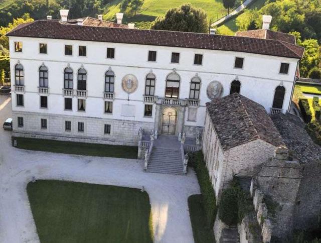 Susegana, al castello di San Salvatoreuna «Mostra mercato dell’ingegno»