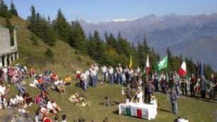 Alpini e Cai insiemealla Capanna Ilaria