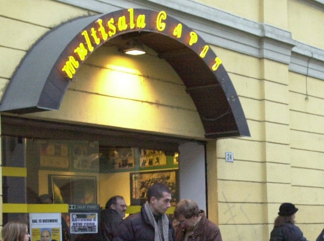 Vimercate, addio cinema CapitolLa coop Tangram vende la sala