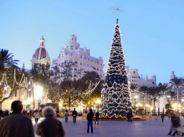 La magia del Nataleillumina Valencia