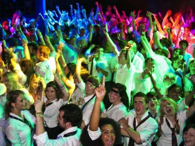 «Schooldisco»con la Croce Rossa