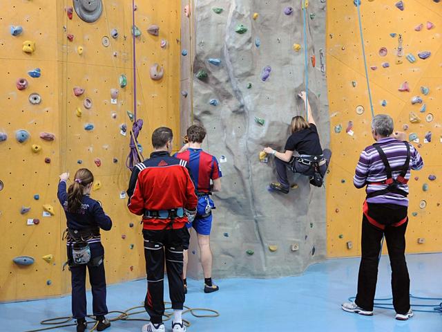 Palamonti, la casa della montagnaScuola di arrampicata per i piccoli