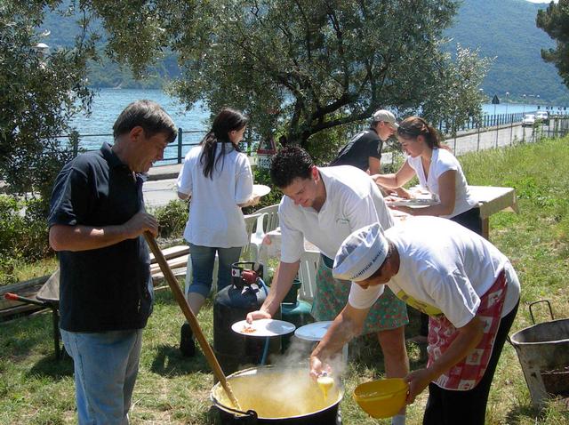 Notti bianche, giochi, feste sull’aiaEcco cosa fare nel weekend