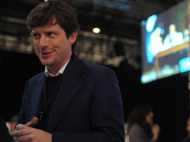 Pippo Civati sfida Renzi e BersaniIl Pd cambia le regole dello statuto