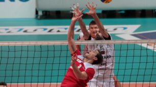 Volley, l’incubo del Vero MonzaIn semifinale ci va Corigliano