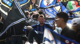 L’Inter vince il 18esimo scudettoFesta in piazza dei tifosi a Monza