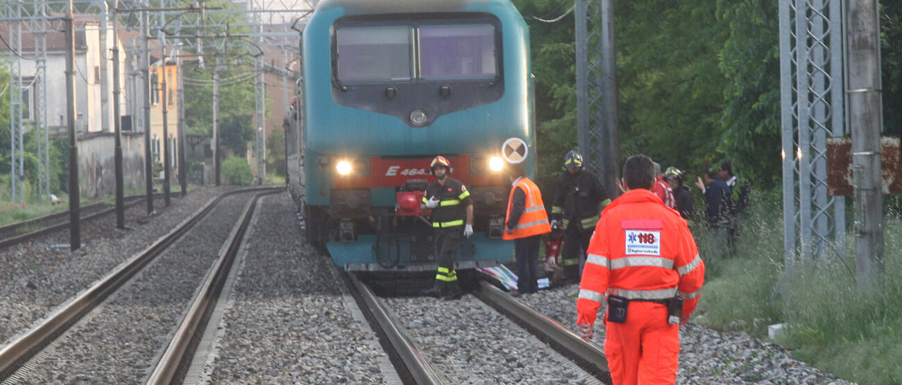 Monza, attraversa i binariTravolto e ucciso dal treno