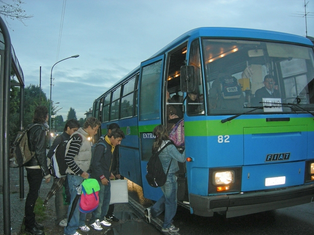 Seregno, lotta contro il bullismoVigili-controllori sugli autobus