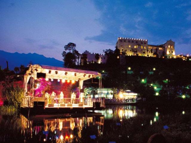 Merano, i Giardini di Sissicolorano Castel Trauttmansdorff