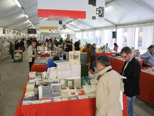 Weekend: dalla Fiera dei libraialle bancarelle, al luna park