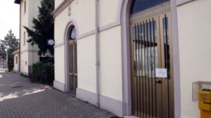 Stazione di Monza-Sobborghi,vandalizzata la sala d’attesa