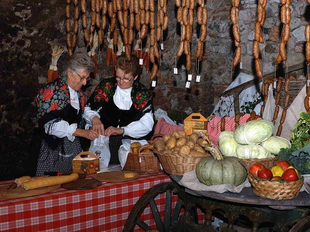 Weekend estivi all’aria apertaFeste, escursioni e buon cibo