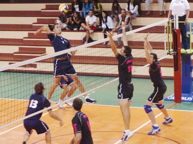 Esordio in campionatoVero Volley con Cagliari