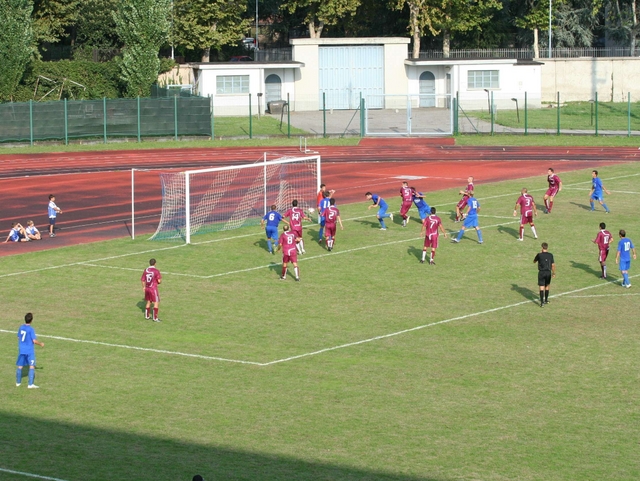 Calcio: Seregno, pareggio in casaTraballa la panchina di Nunziata