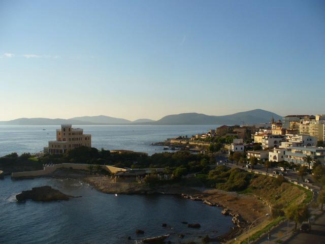 Ad Alghero in autunnotra paesaggi e buona tavola