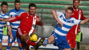 Calcio, l’andata di Monza-Pro Patria