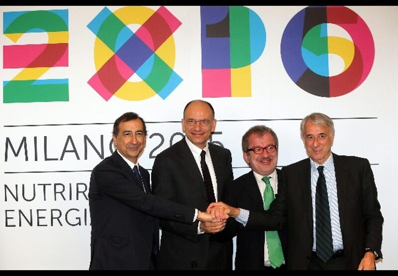 Enrico Letta con Giuseppe Sala, Roberto Maroni e Giuliano Pisapia per Expo 2015