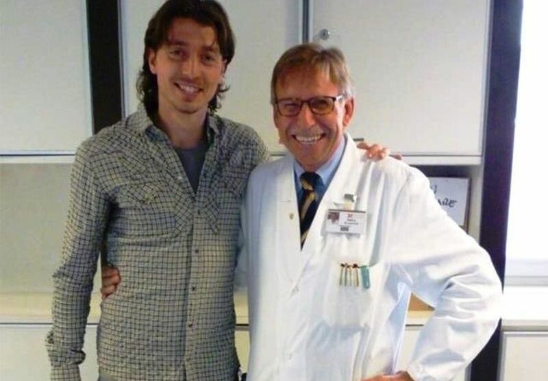 Riccardo Montolivo e il dottor Jankovic  all’ospedale di Monza (foto da Facebook)