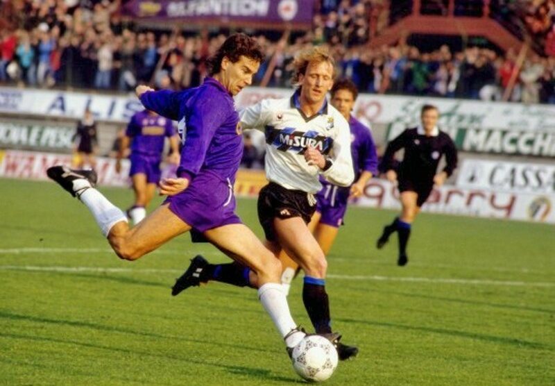 Stefano Borgonovo con la maglia della Fiorentina