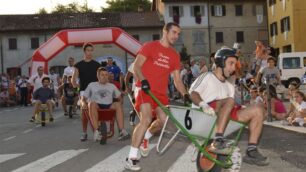 Arcore - Scarriolata per la festa di Bernate (Foto Massimo Spinolo)