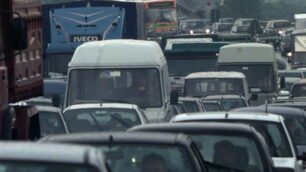 Brianza, ogni giorno un’ora e venti in auto a trenta all’ora