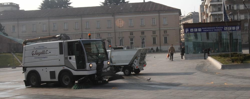 Caso Sangalli a Monza: «30mila ore di lavoro all’anno pagate e mai fatte»