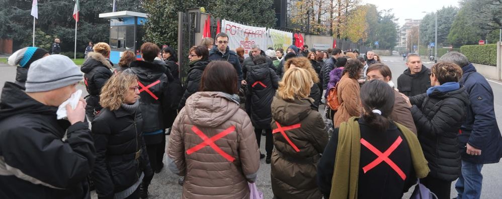 Monza, accordo alla Rottapharm-Meda. Esuberi tagliati e incentivi per chi se  ne va