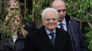 Benvenuto presidente. Ma come si gestisce e chi paga la fotografia di Mattarella?