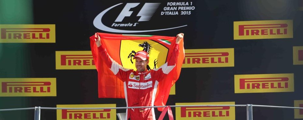 Sebastian Vettel sul podio di Monza