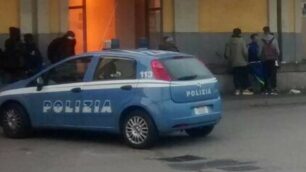 La polizia di stato alla stazione di Monza